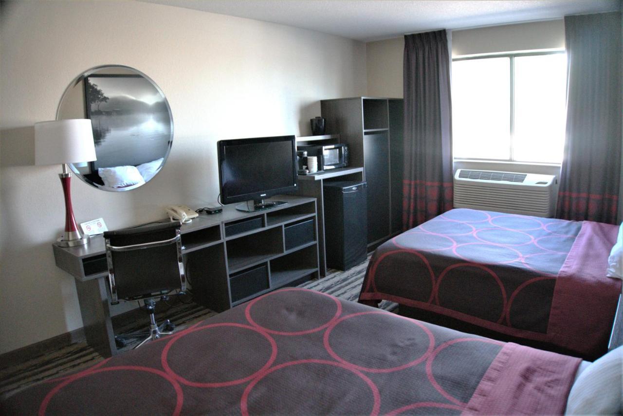 Super 8 By Wyndham Spirit Lake/Okoboji Номер фото