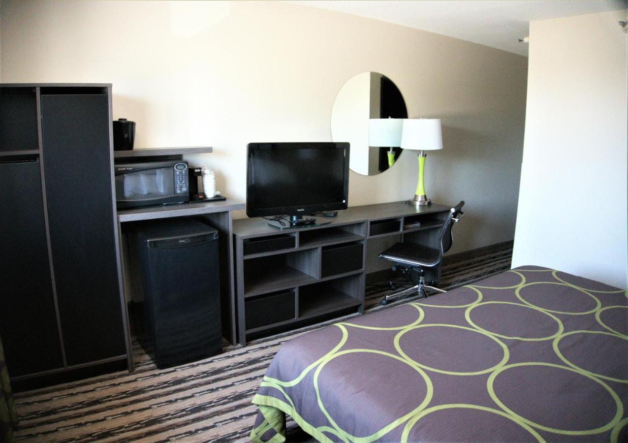 Super 8 By Wyndham Spirit Lake/Okoboji Номер фото