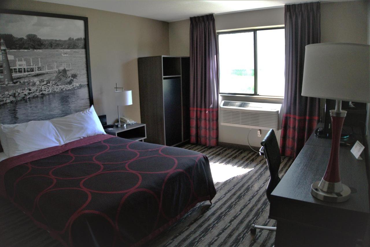 Super 8 By Wyndham Spirit Lake/Okoboji Экстерьер фото