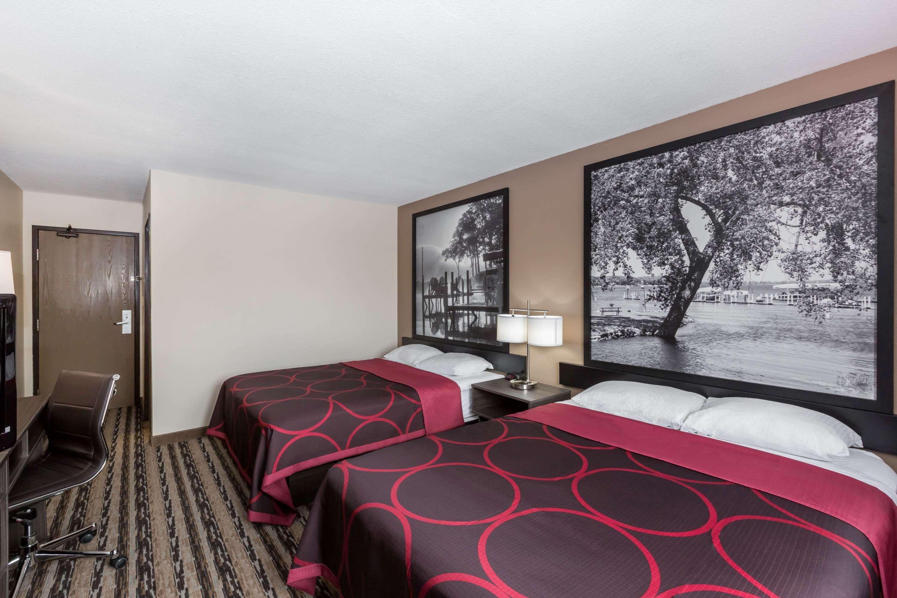 Super 8 By Wyndham Spirit Lake/Okoboji Экстерьер фото