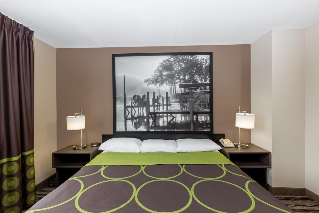 Super 8 By Wyndham Spirit Lake/Okoboji Экстерьер фото